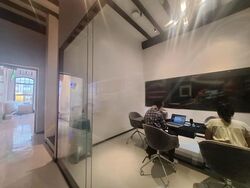 Fansida Building (D14), Office #627481011
